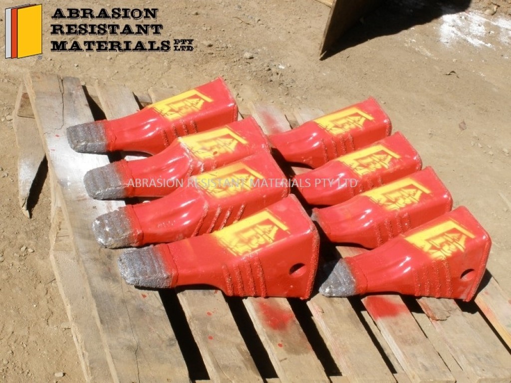 ARM Low Wear Rate Hardfaced Dozer Edges 31